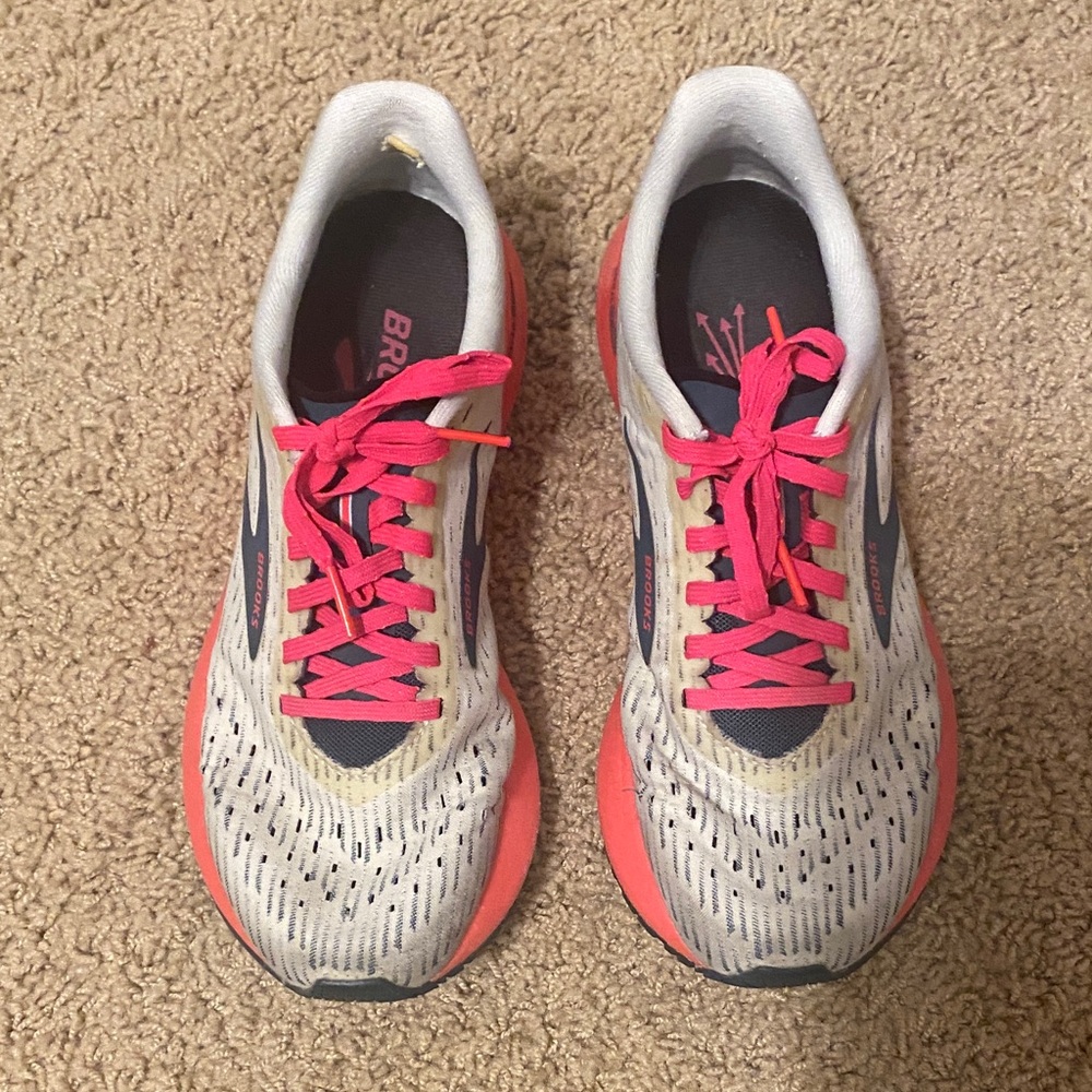 Brooks Women's Pink and Gray Athletic Shoes